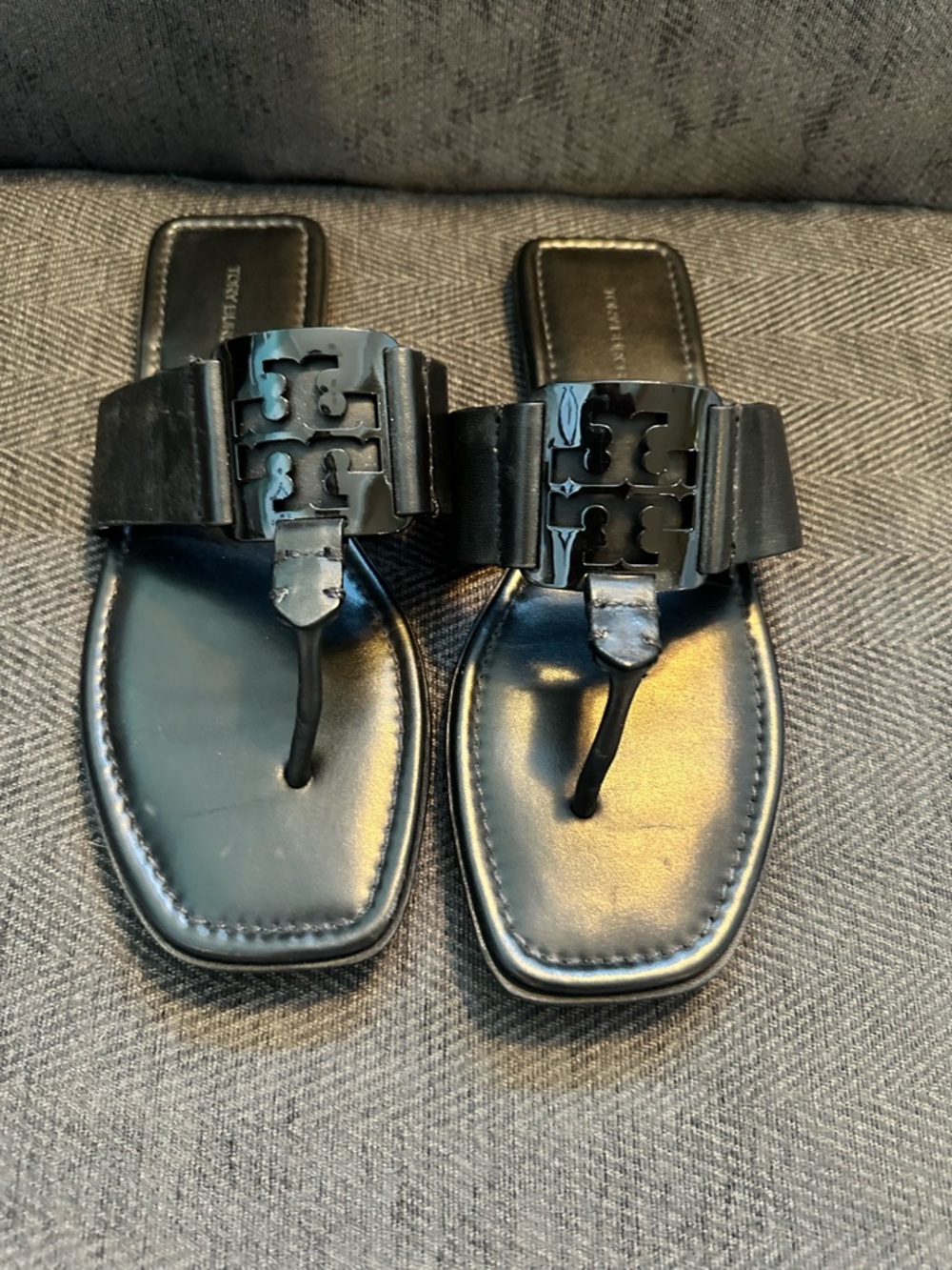 Tory Burch Black Leather Slide Sandals with Logo Cutout